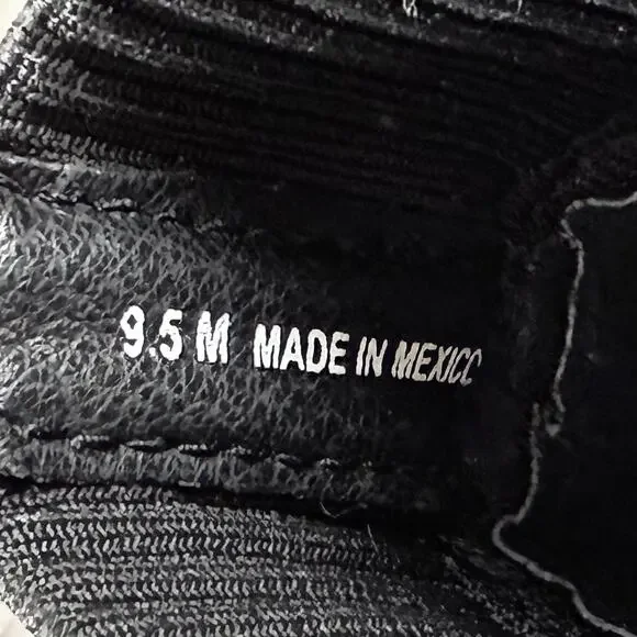 NIB Steve Madden 9.5M Hutch Stretch Lug Sole Chelsea Boots Black Faux Leather - Picture 9 of 11